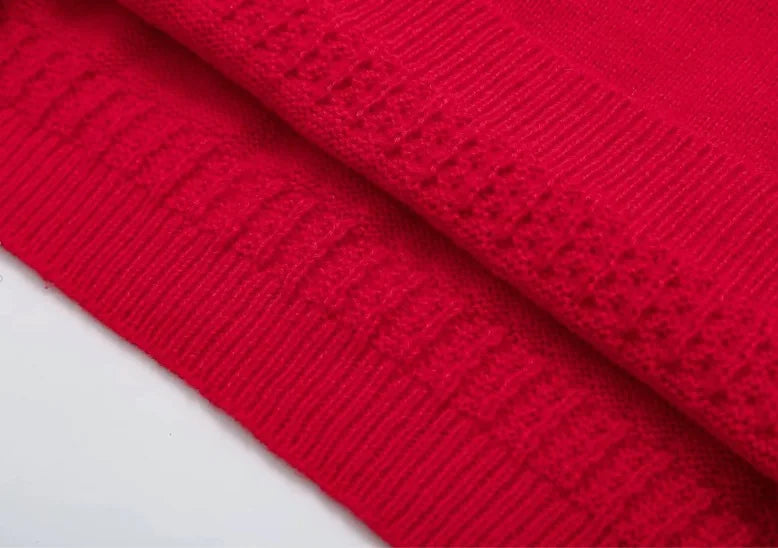 Women's Red Round-neck Pullover Sweater