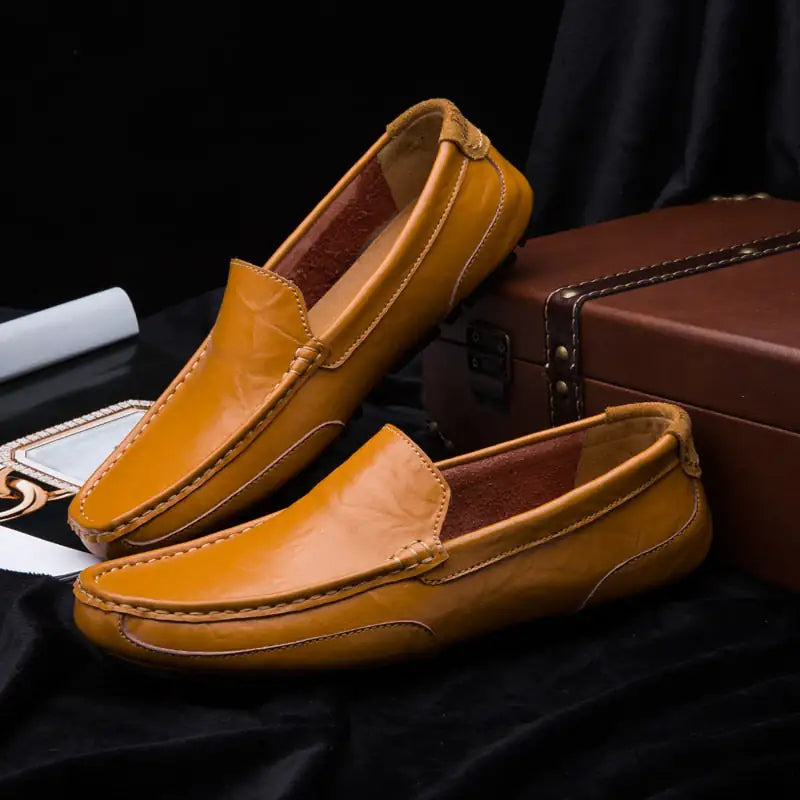 Men's Moccasin Shoe